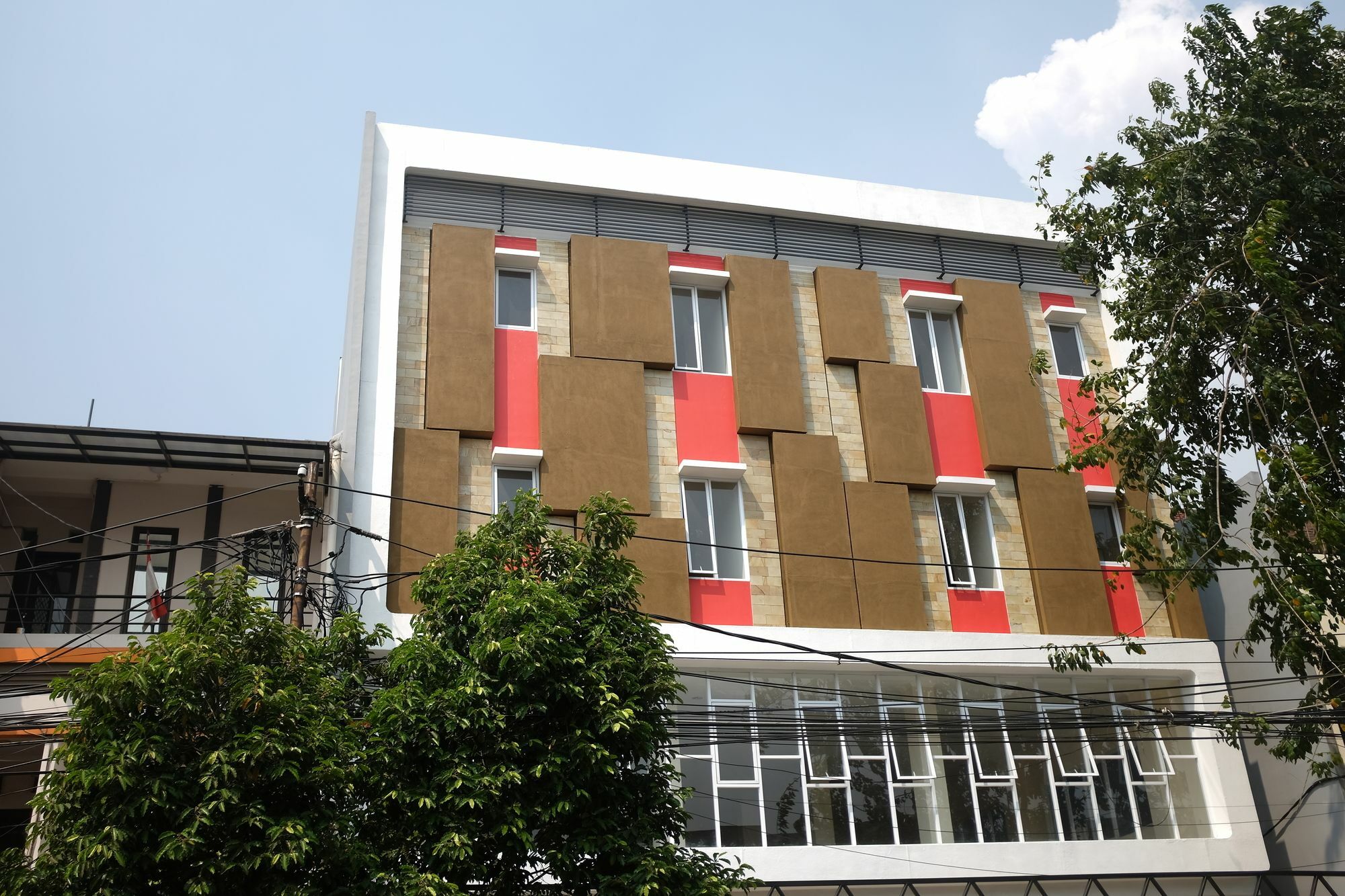 Reddoorz Plus Near Mall Ciputra Jakarta Buitenkant foto
